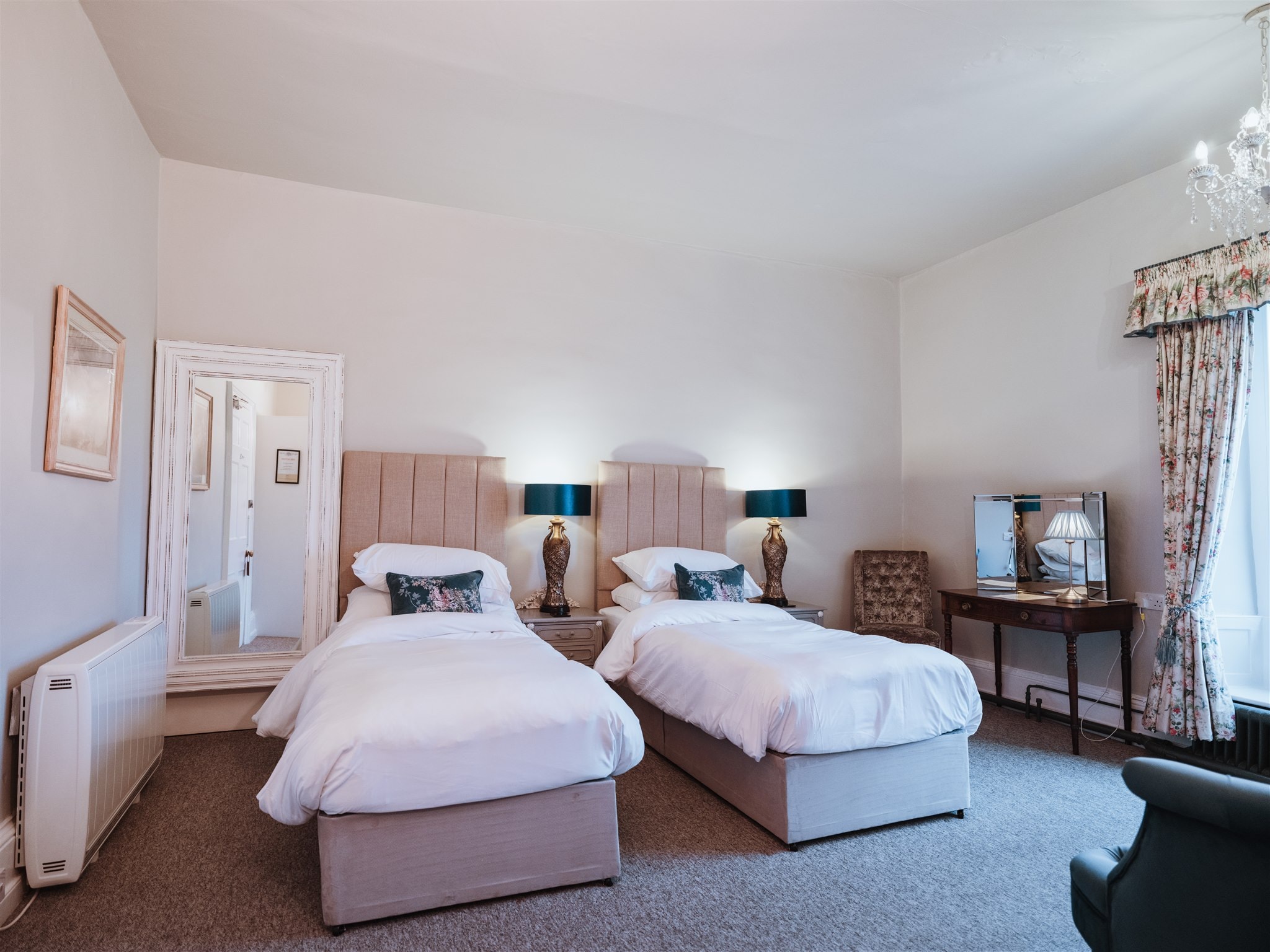 Keats Room twin bedroom