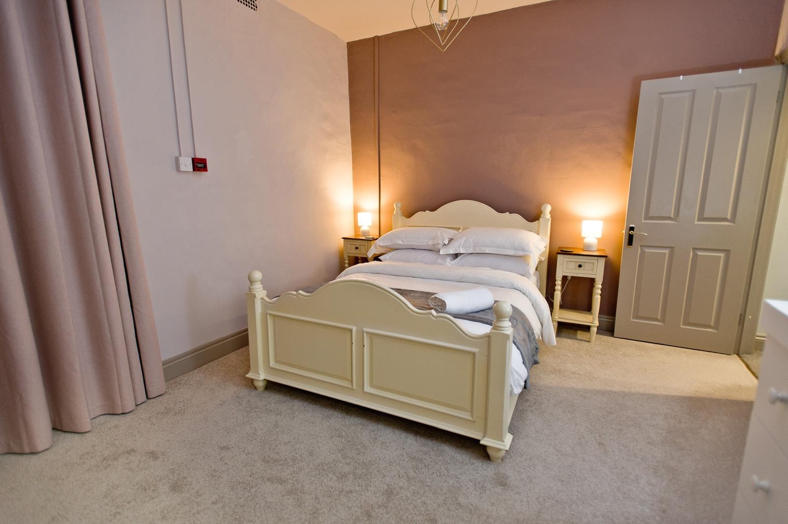 Tennyson Suite second bedroom view
